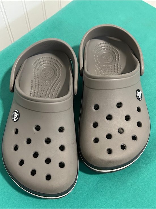 CROCS Other - CROCS Kids’ Crocband Clog in light grey Sz: J3